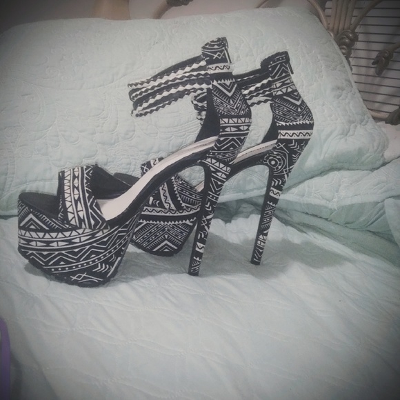 Platform Pumps heels - Picture 3 of 5